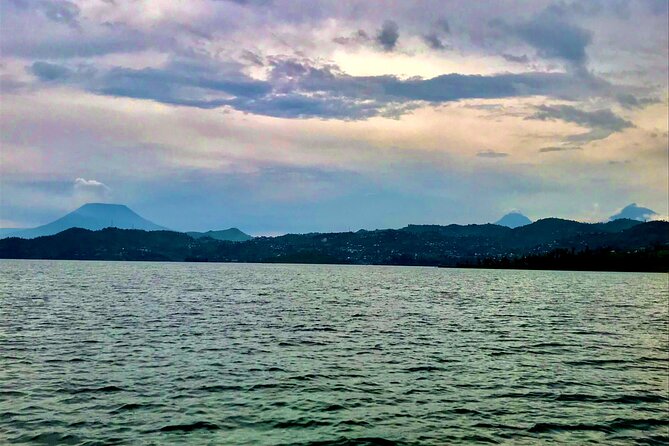 Boat cruise and adventures -Karongi - What the guide adds to the trip