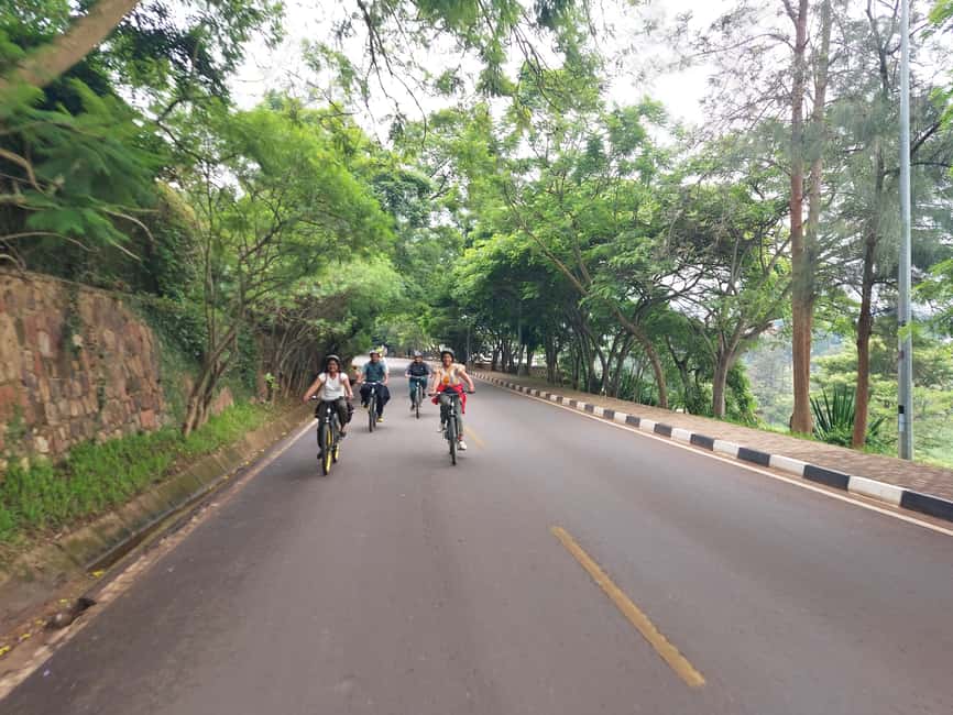 Kigali E-Bike City Tour with Breakfast - Starting at Mundi Center with a small group