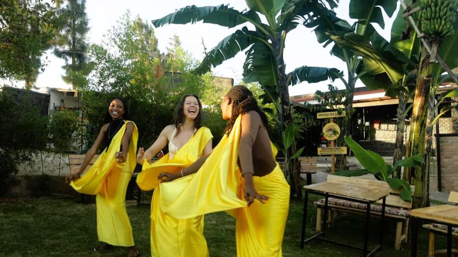Kigali: Learn the Amaraba Dance Experience in Kigali - Photos, costumes, and the practical side