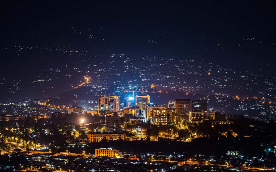 Kigali: luxury City Tour with Hotel Pickup and Drop-off - Kimironko Market for crafts, food, and real shopping