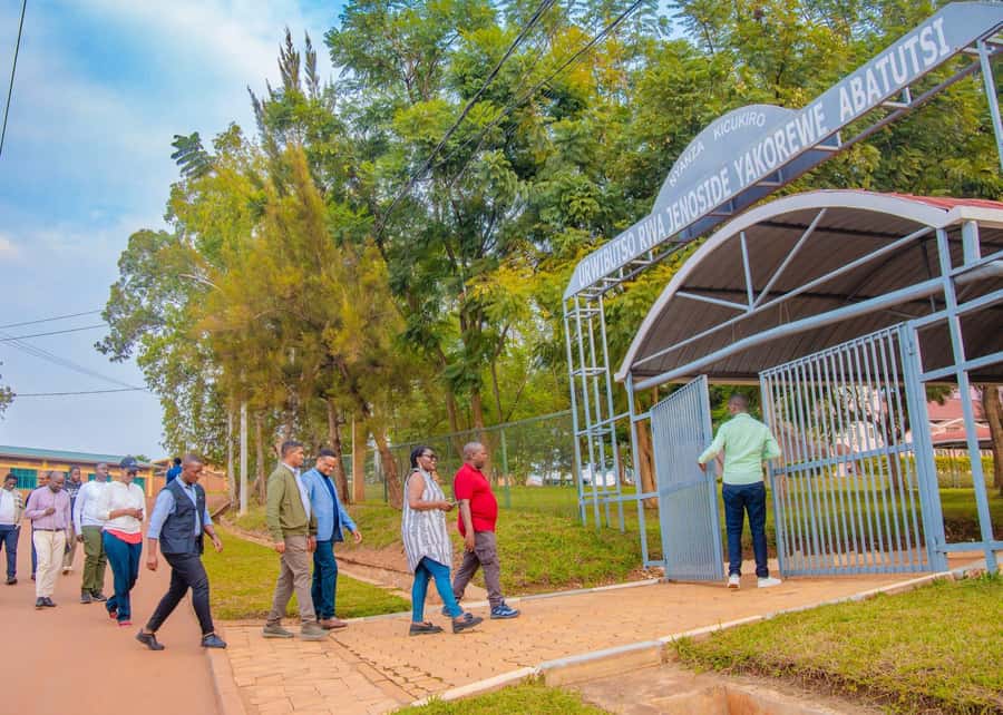 Kigali: luxury City Tour with Hotel Pickup and Drop-off - Stops shaped by your interests