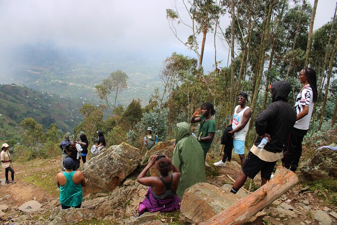 Mount Kabuye Hiking - The summit links two lakes and wide open scenery