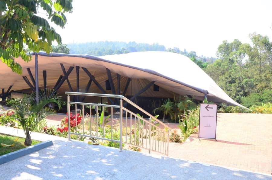 Private Kigali City Tour Experience - Craft shops and Kigali’s art scene